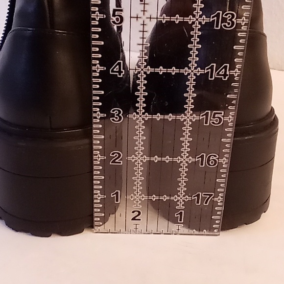 SKECHERS Combat Boots womenSize 9.5 Black Color SB - Picture 9 of 9